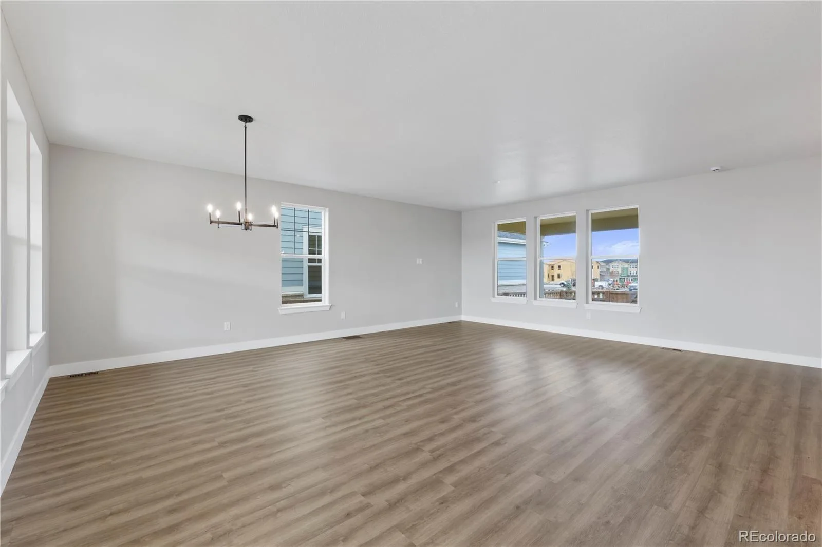 24190 E 54th Place Aurora CO 80019 | MLS #REC3551576 07292026002736 1600 2