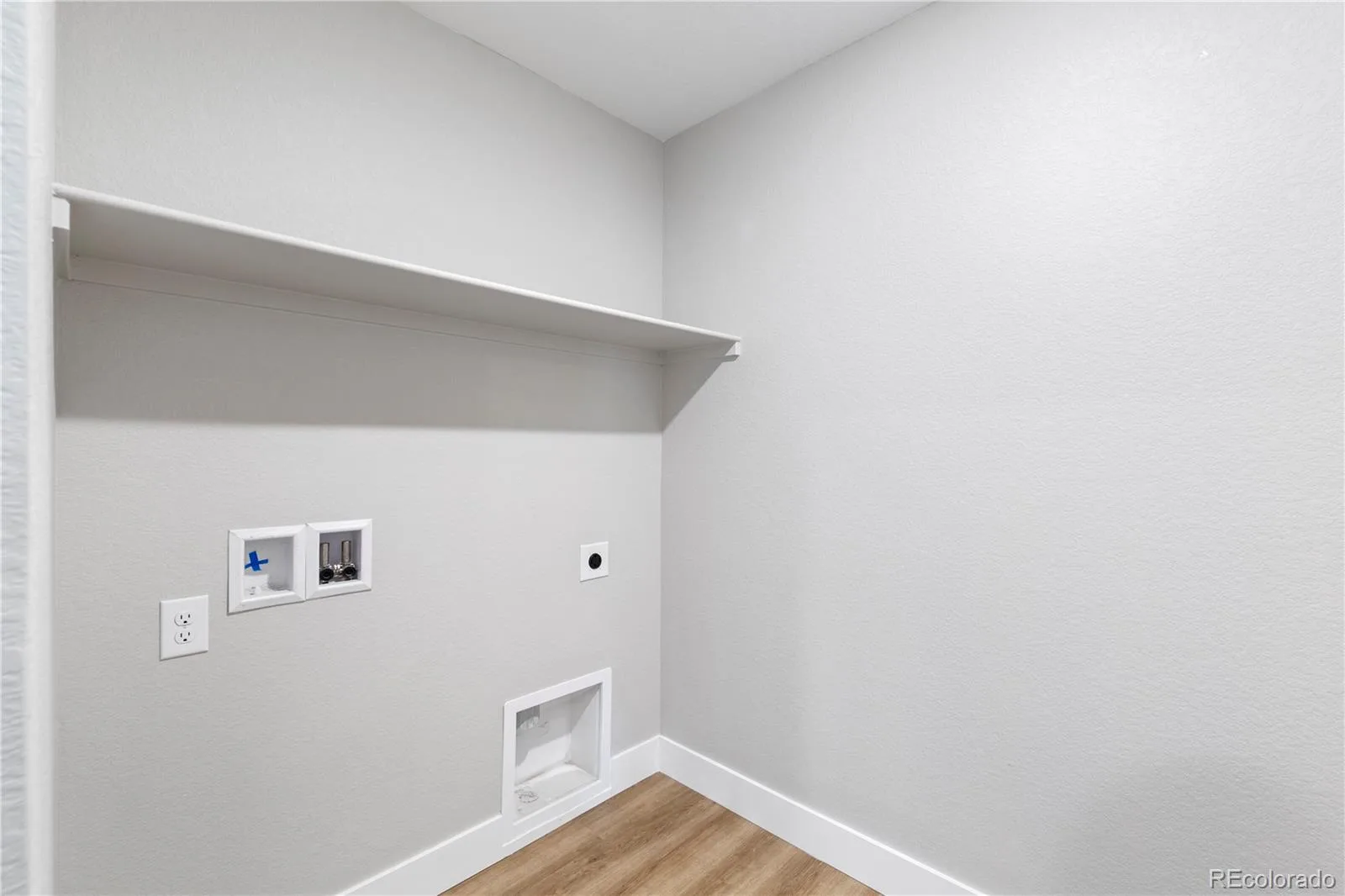 24190 E 54th Place Aurora CO 80019 | MLS #REC3551576 07292026002736 1600 22