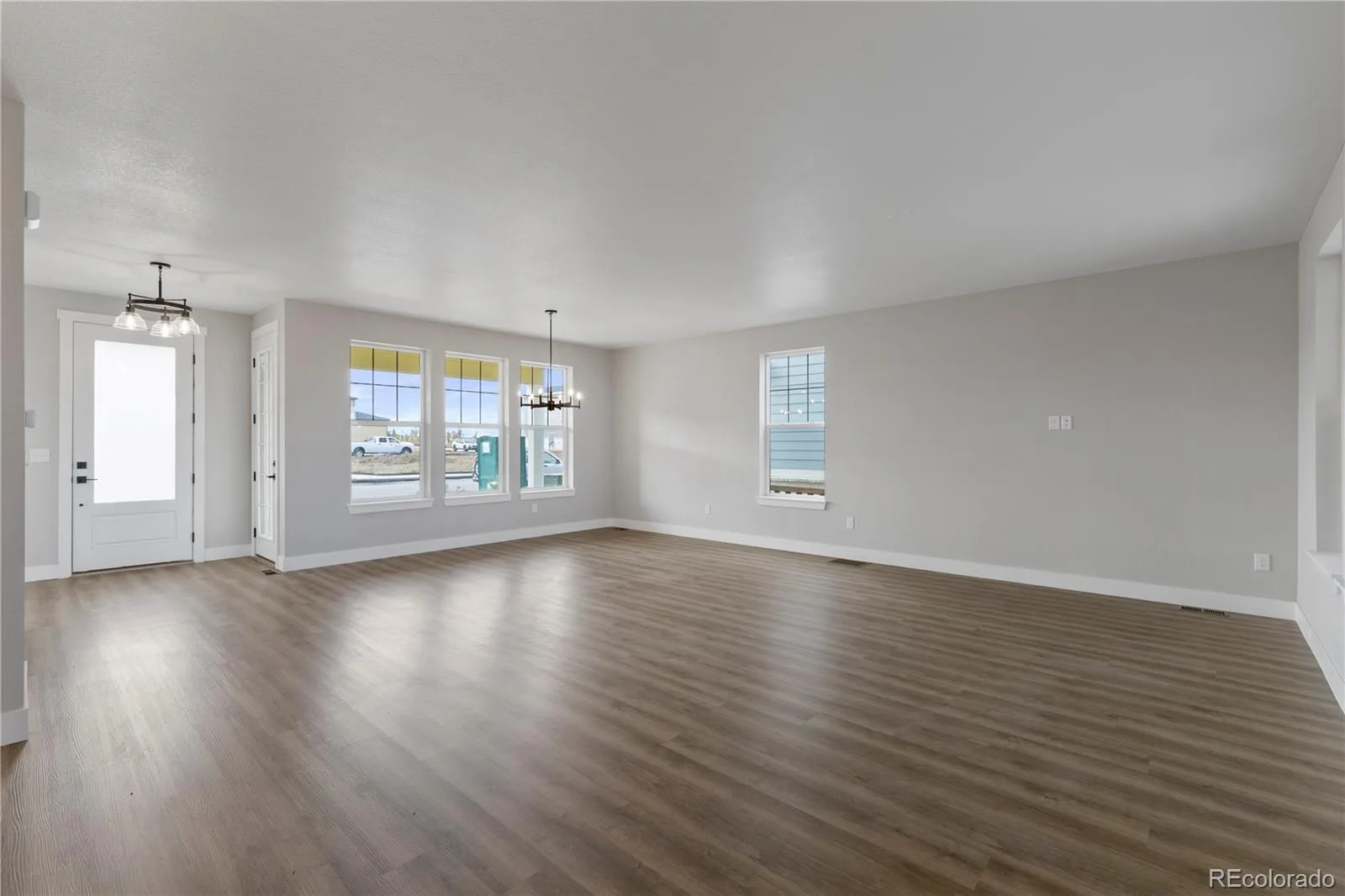 24190 E 54th Place Aurora CO 80019 | MLS #REC3551576 07292026002736 1600 5