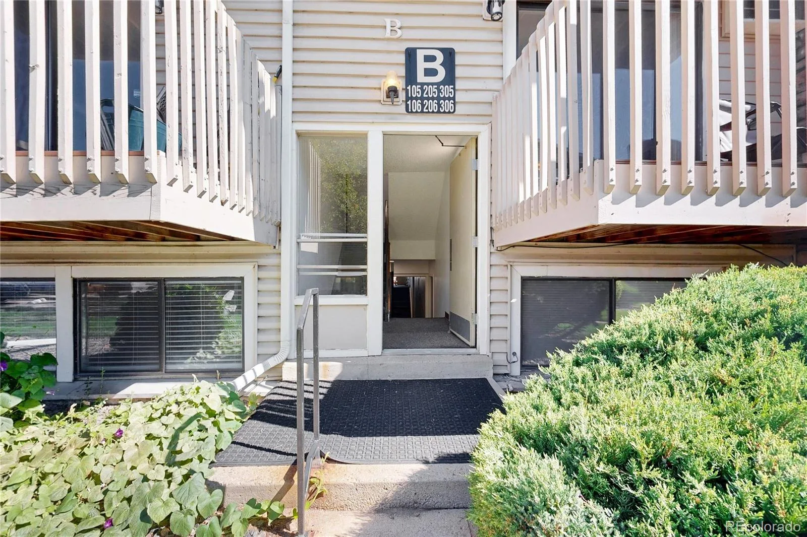 381 S Ames Street #B105 Lakewood CO 80226 | MLS #REC3551890 08202026222738 1600 12