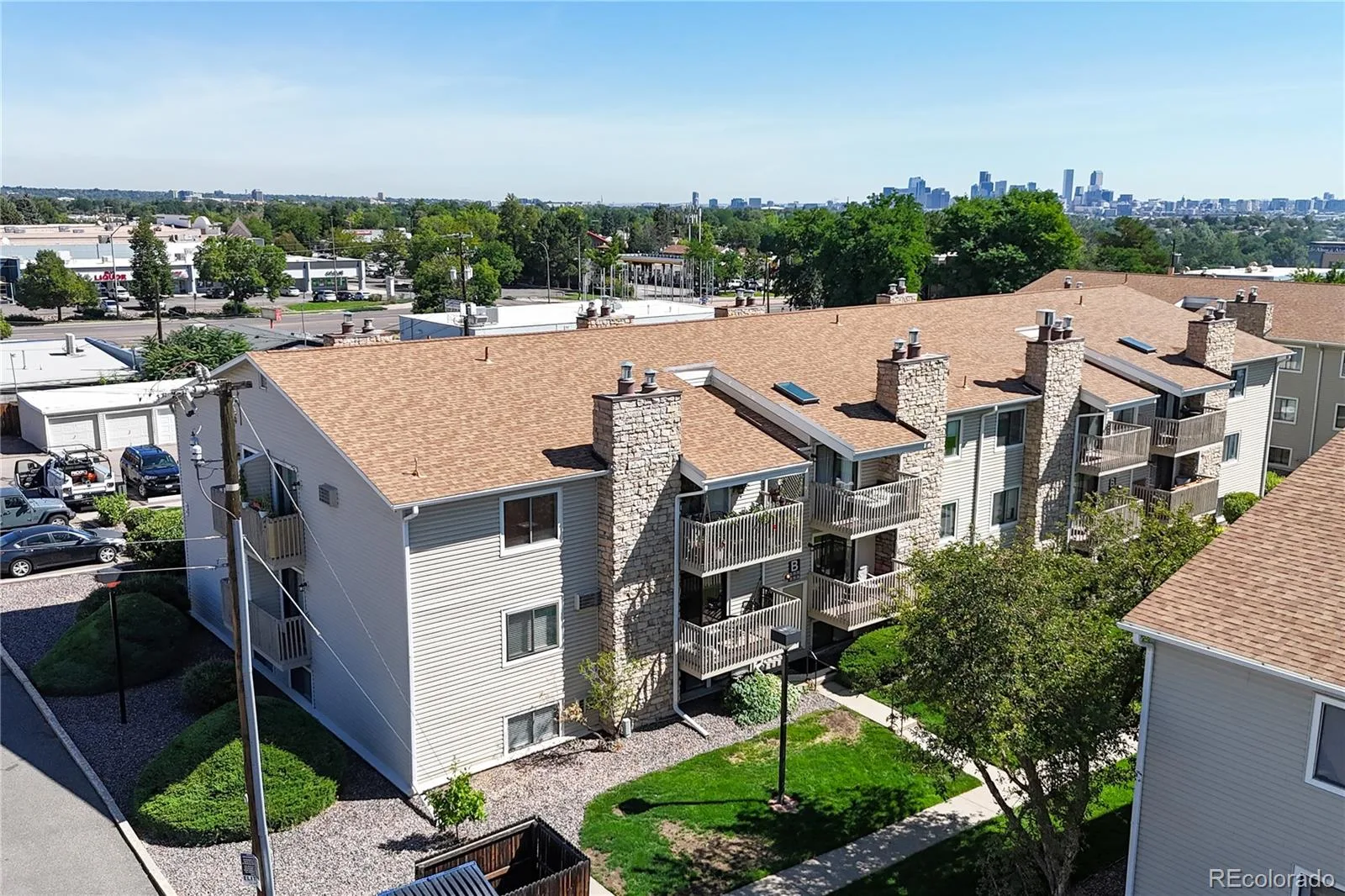 381 S Ames Street #B105 Lakewood CO 80226 | MLS #REC3551890 08202026222738 1600 15