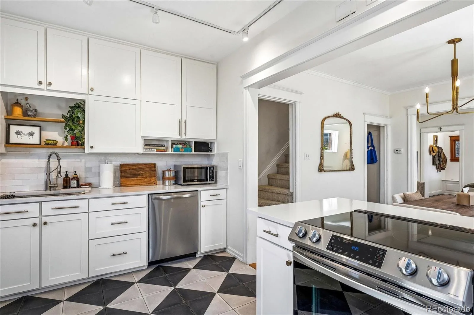 04082026160255 1600 16