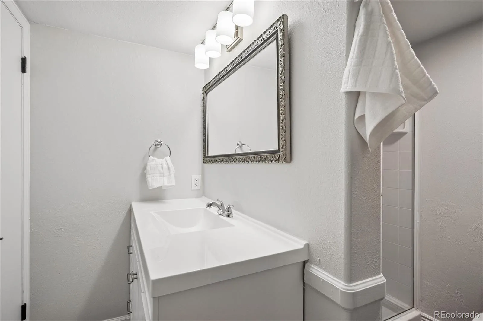 9864 W Maryland Drive Lakewood CO 80232 | MLS #REC3554800 07272026213806 1600 23