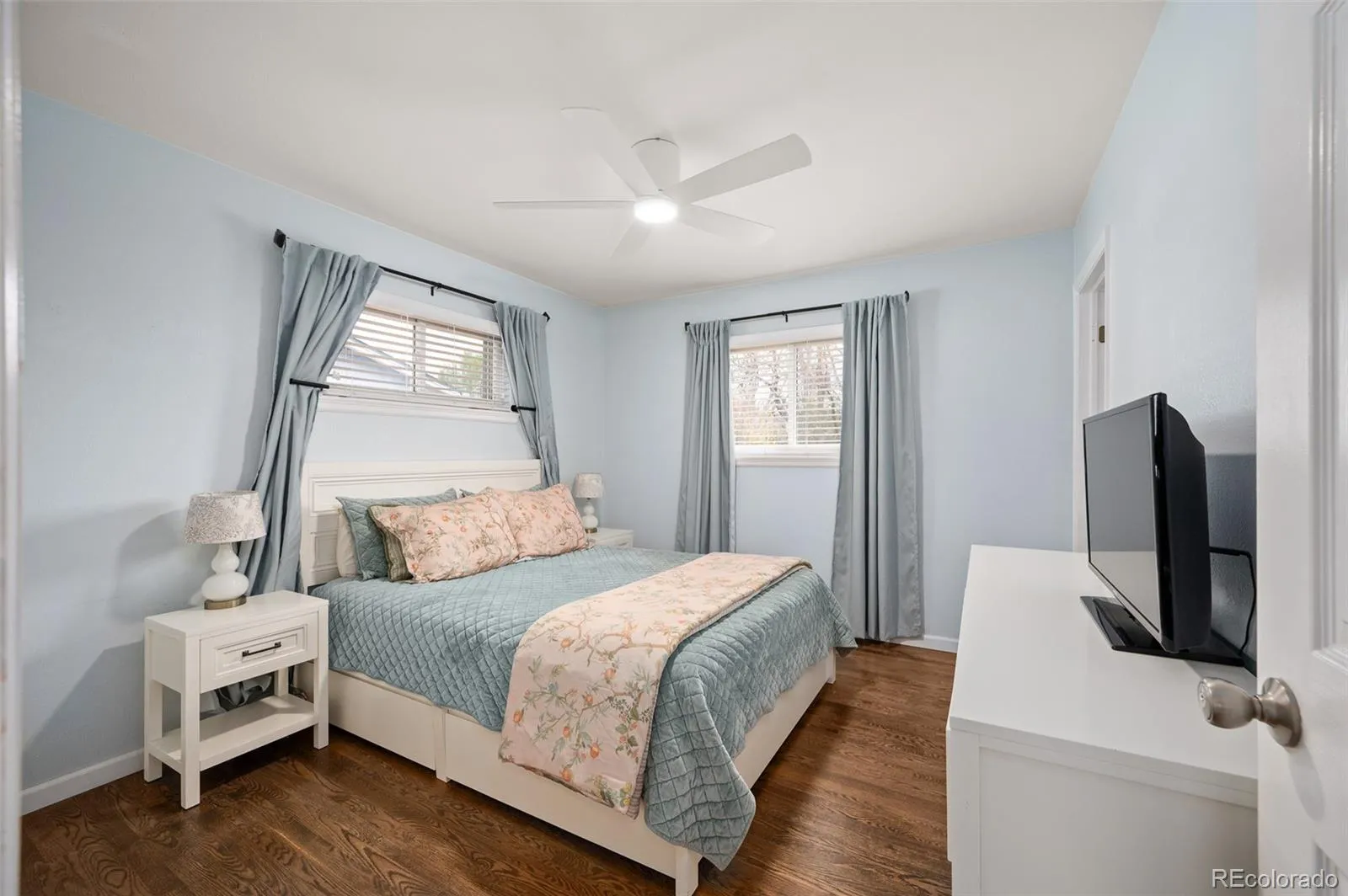 986 S Jersey Street Denver CO 80224 MLS #REC3555890 05152026195022 1600 17