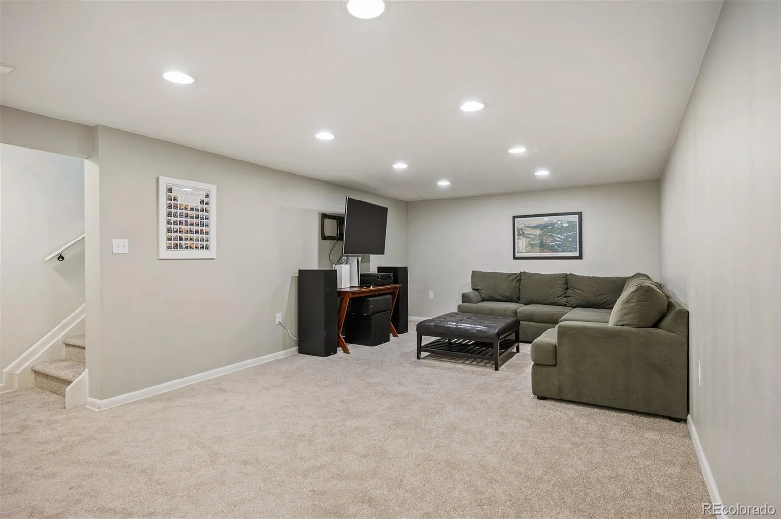 986 S Jersey Street Denver CO 80224 MLS #REC3555890 05152026195022 1600 25