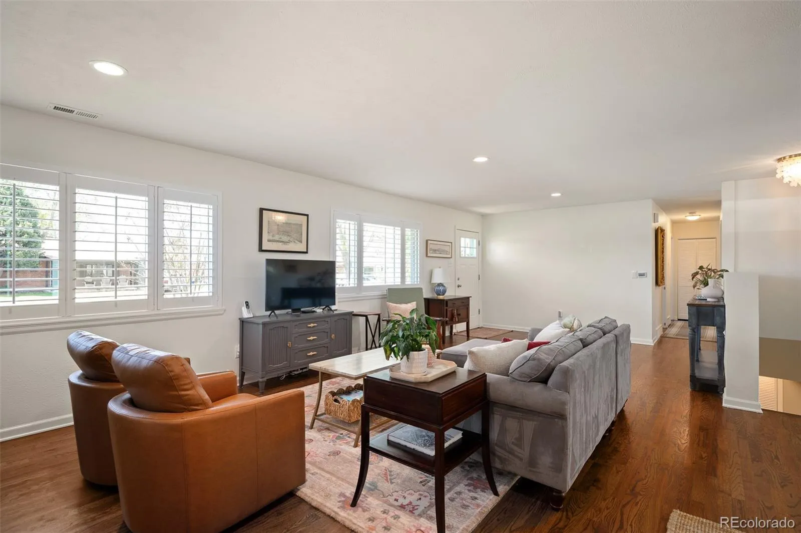 986 S Jersey Street Denver CO 80224 MLS #REC3555890 05152026195022 1600 7