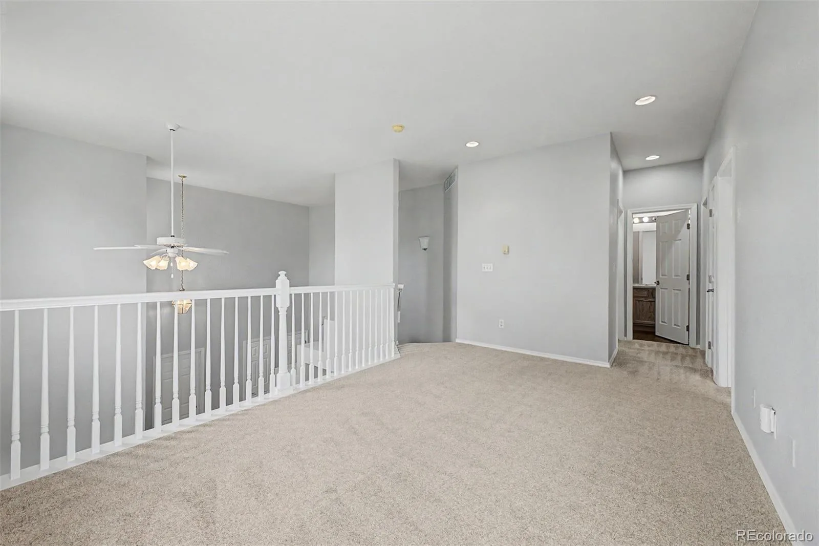6732 S Winnipeg Circle #106 Aurora CO 80016 MLS #REC3557099 06032026183758 1600 14
