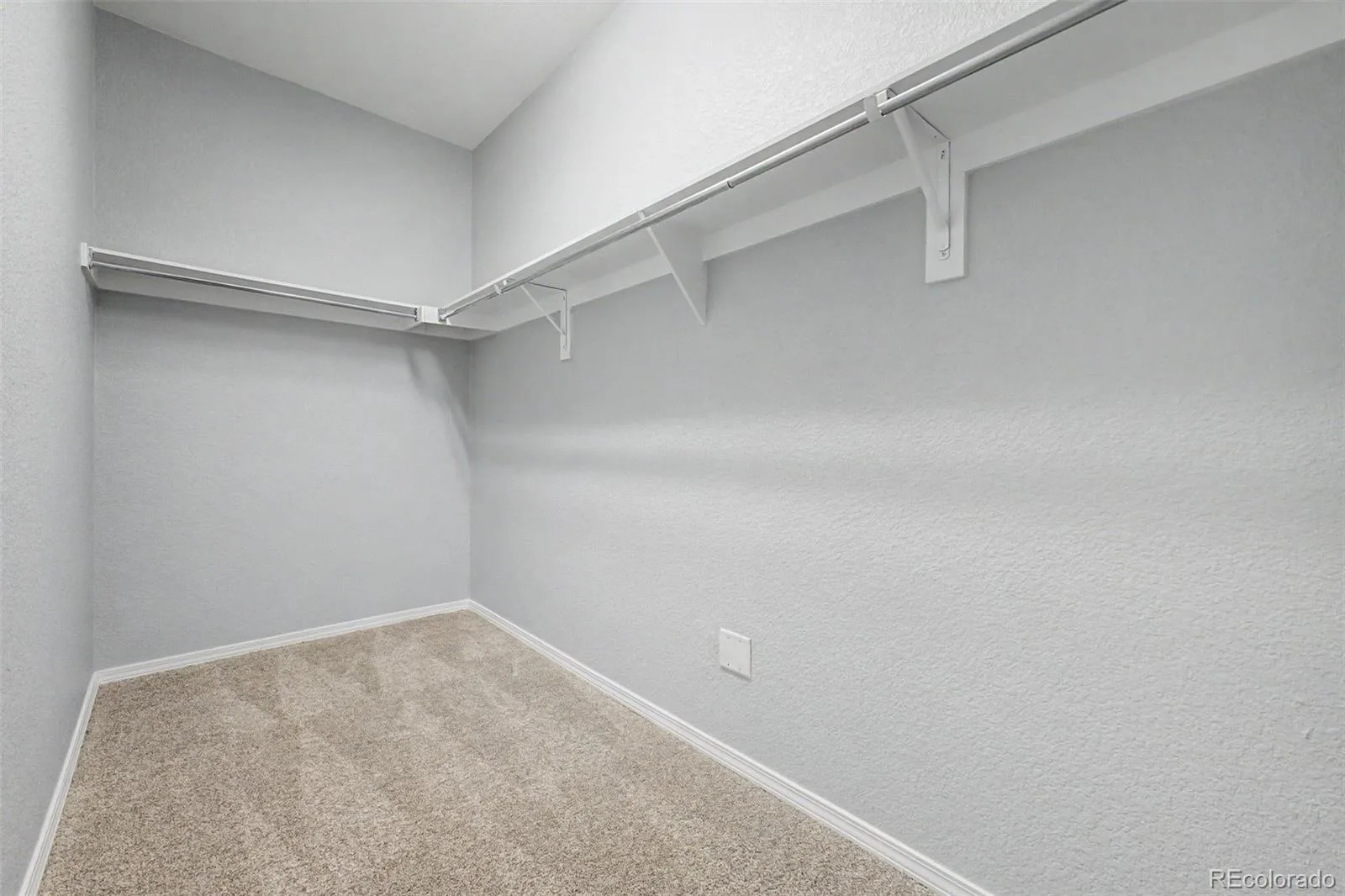 6732 S Winnipeg Circle #106 Aurora CO 80016 MLS #REC3557099 06032026183758 1600 21