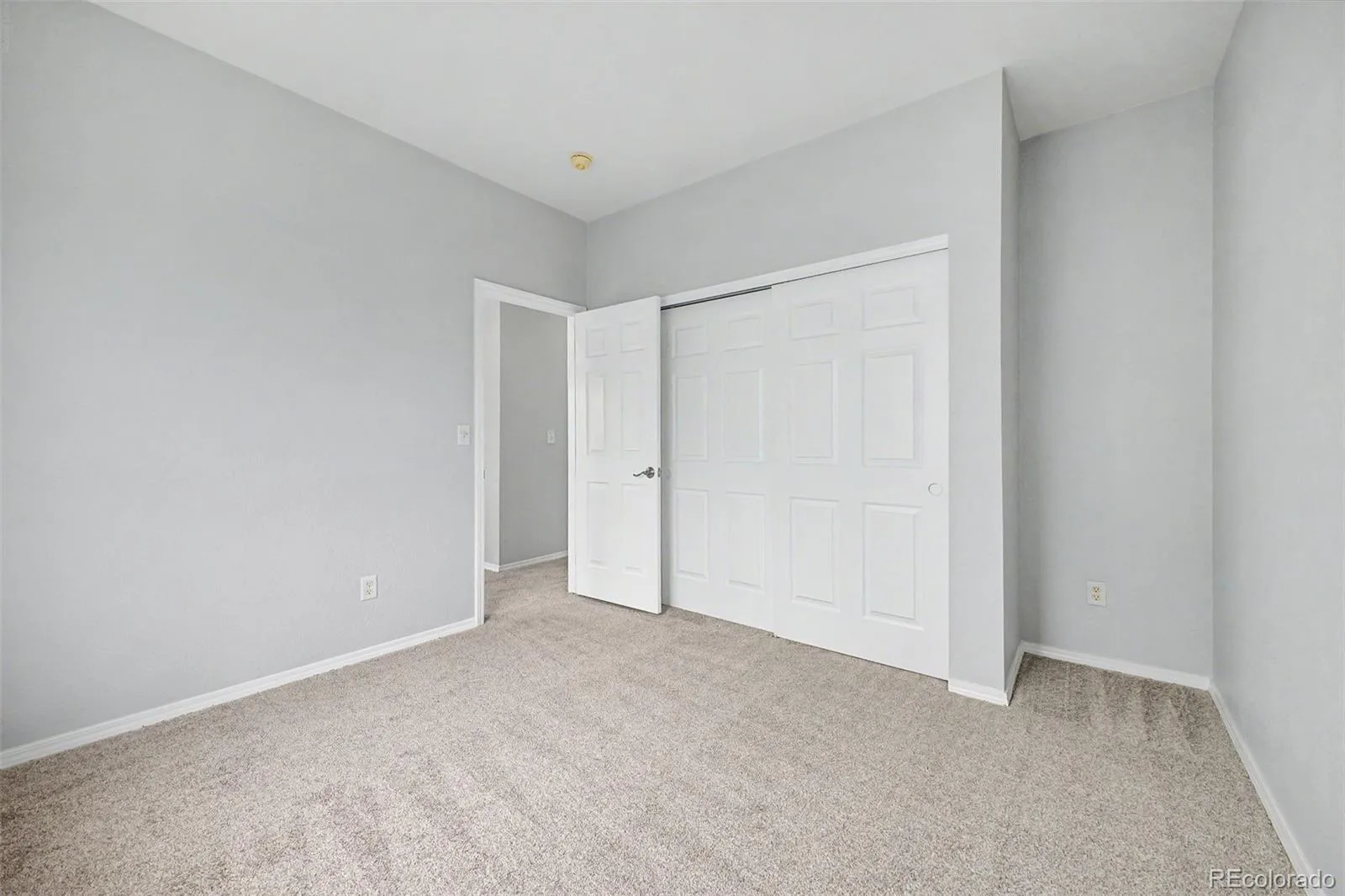 6732 S Winnipeg Circle #106 Aurora CO 80016 MLS #REC3557099 06032026183758 1600 23