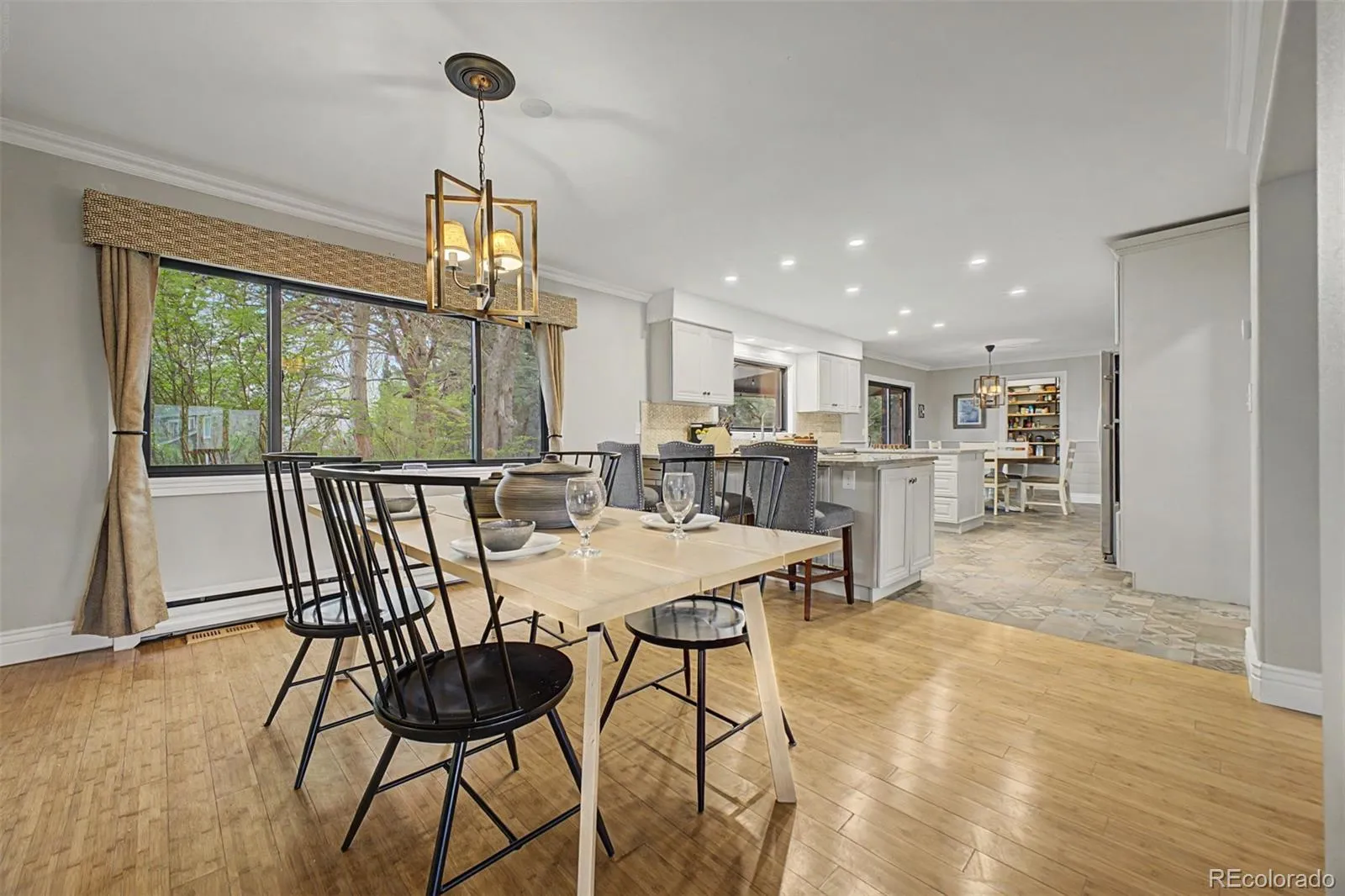 04172026213420 1600 11