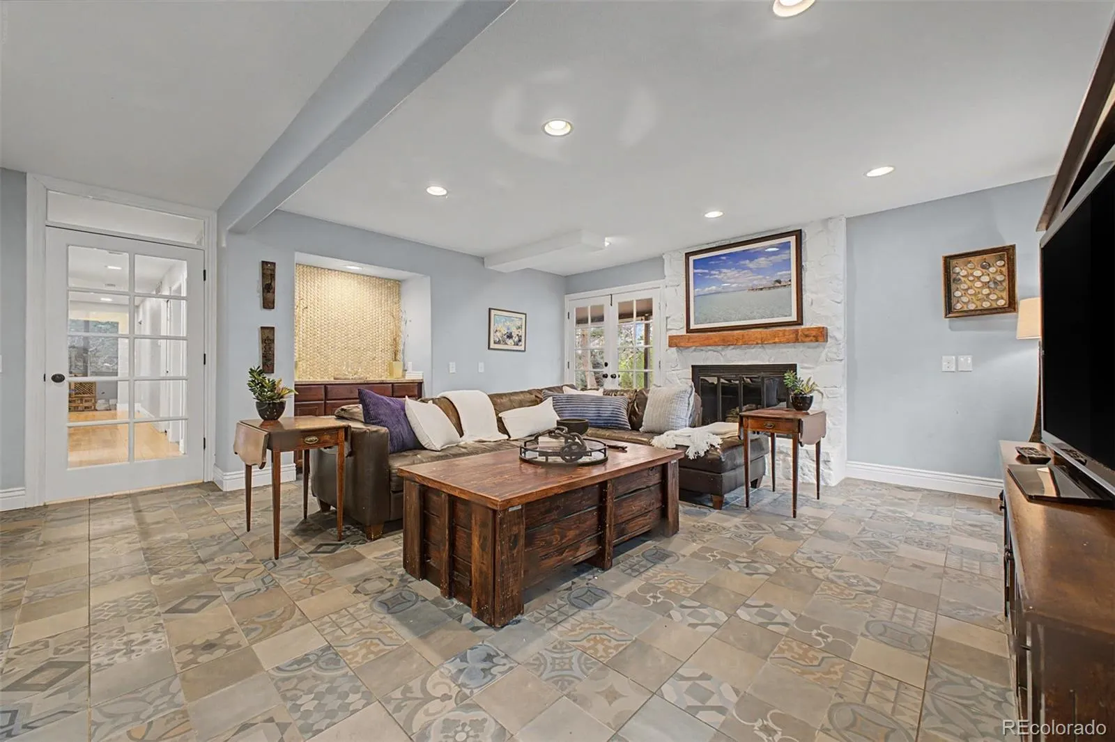 04172026213420 1600 19