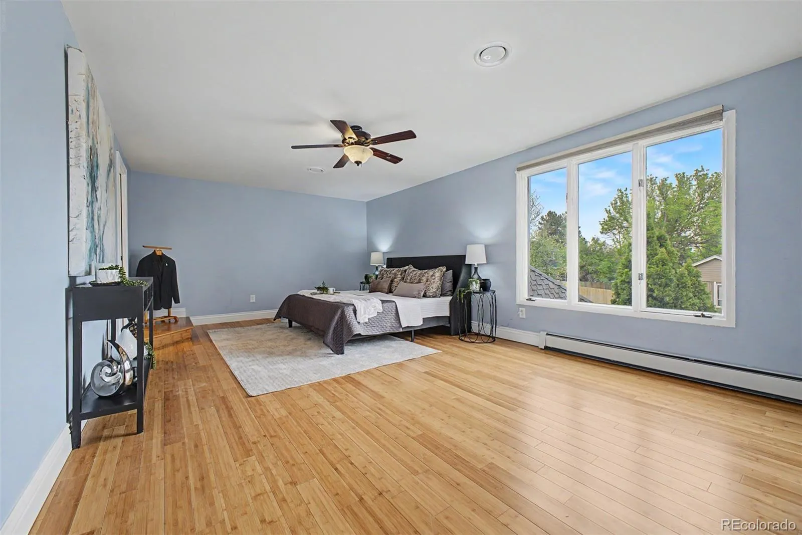 04172026213420 1600 23