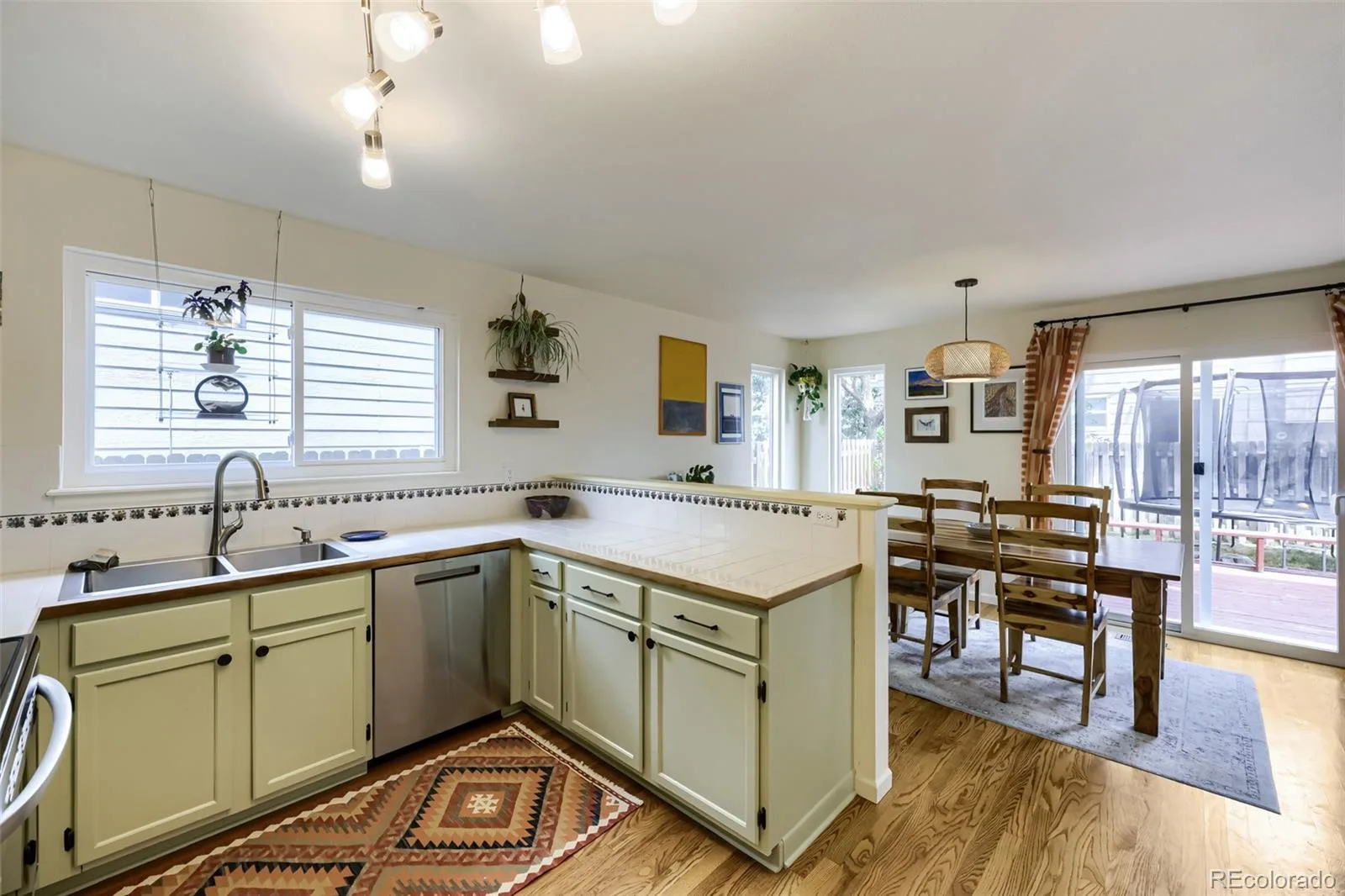 5688 S Youngfield Way Littleton CO 80127 | MLS #REC3558112 08182026023418 1600 13