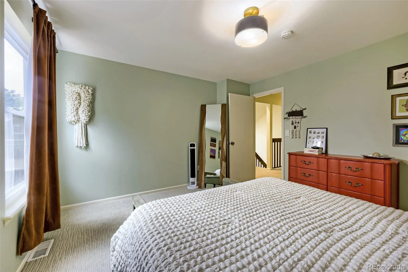 5688 S Youngfield Way Littleton CO 80127 | MLS #REC3558112 08182026023418 1600 17