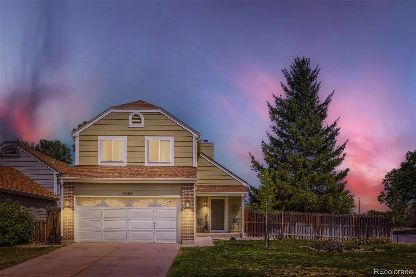 5688 S Youngfield Way Littleton CO 80127 | MLS #REC3558112 08182026023418 1600 3