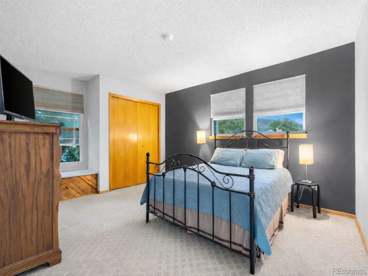 04152026003915 1200 11