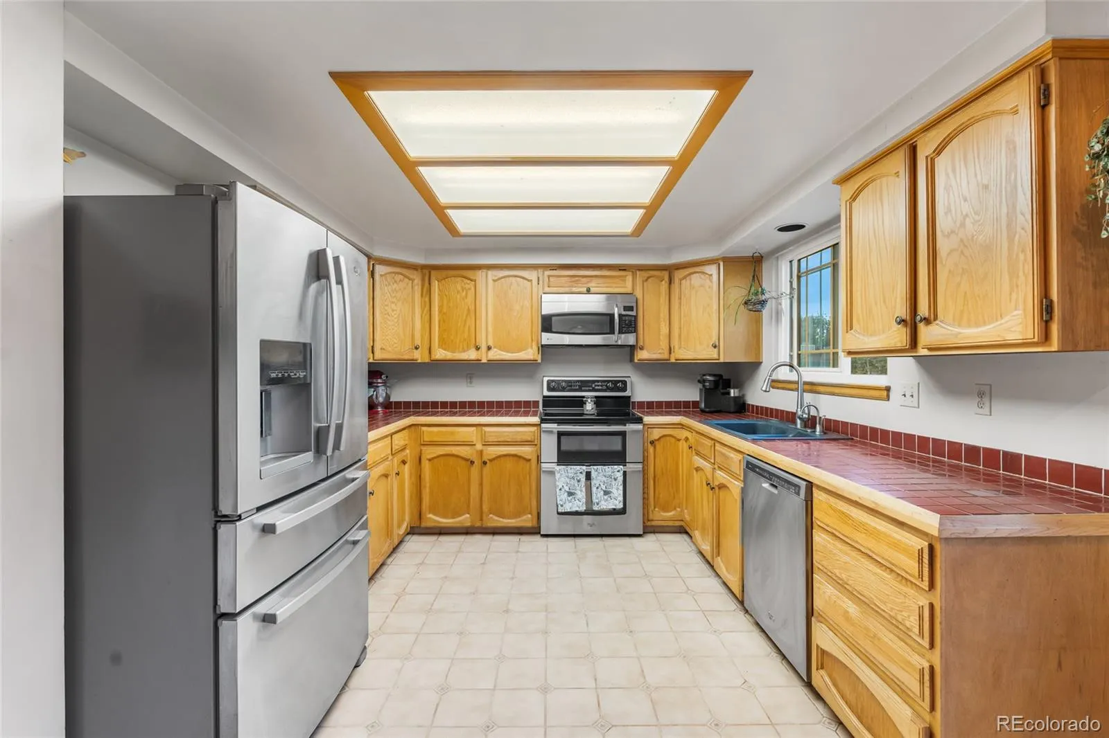 04152026003915 1600 7