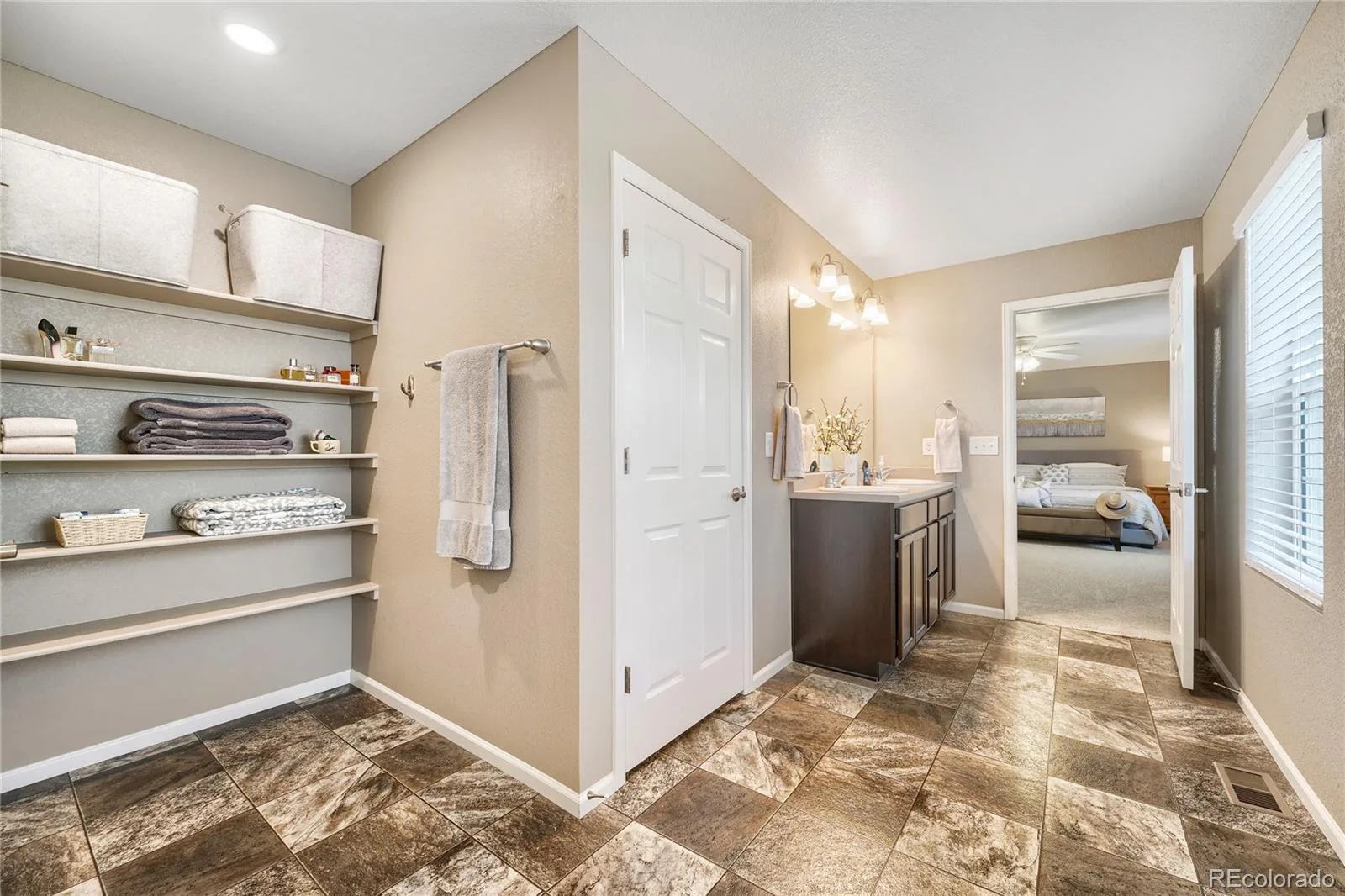 4466 S Tibet Street Aurora CO 80015 | MLS #REC3560891 07312026153958 1600 18