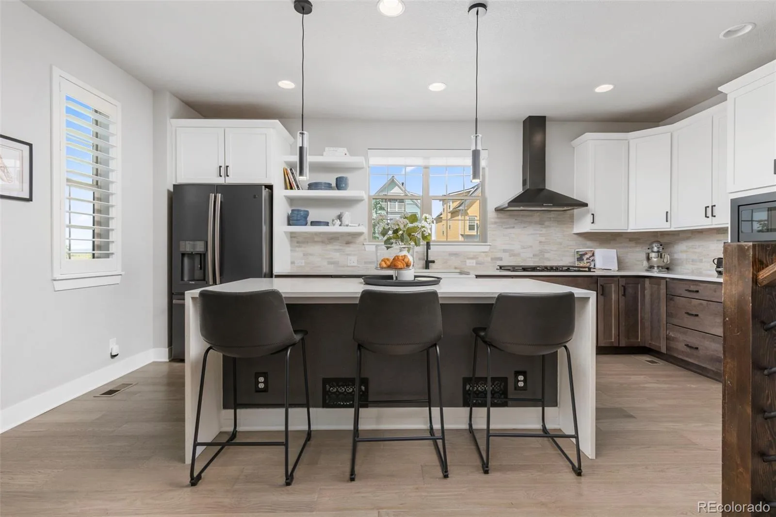 5974 Dallas Street Denver CO 80238 | MLS #REC3561413 08272026202553 1600 11