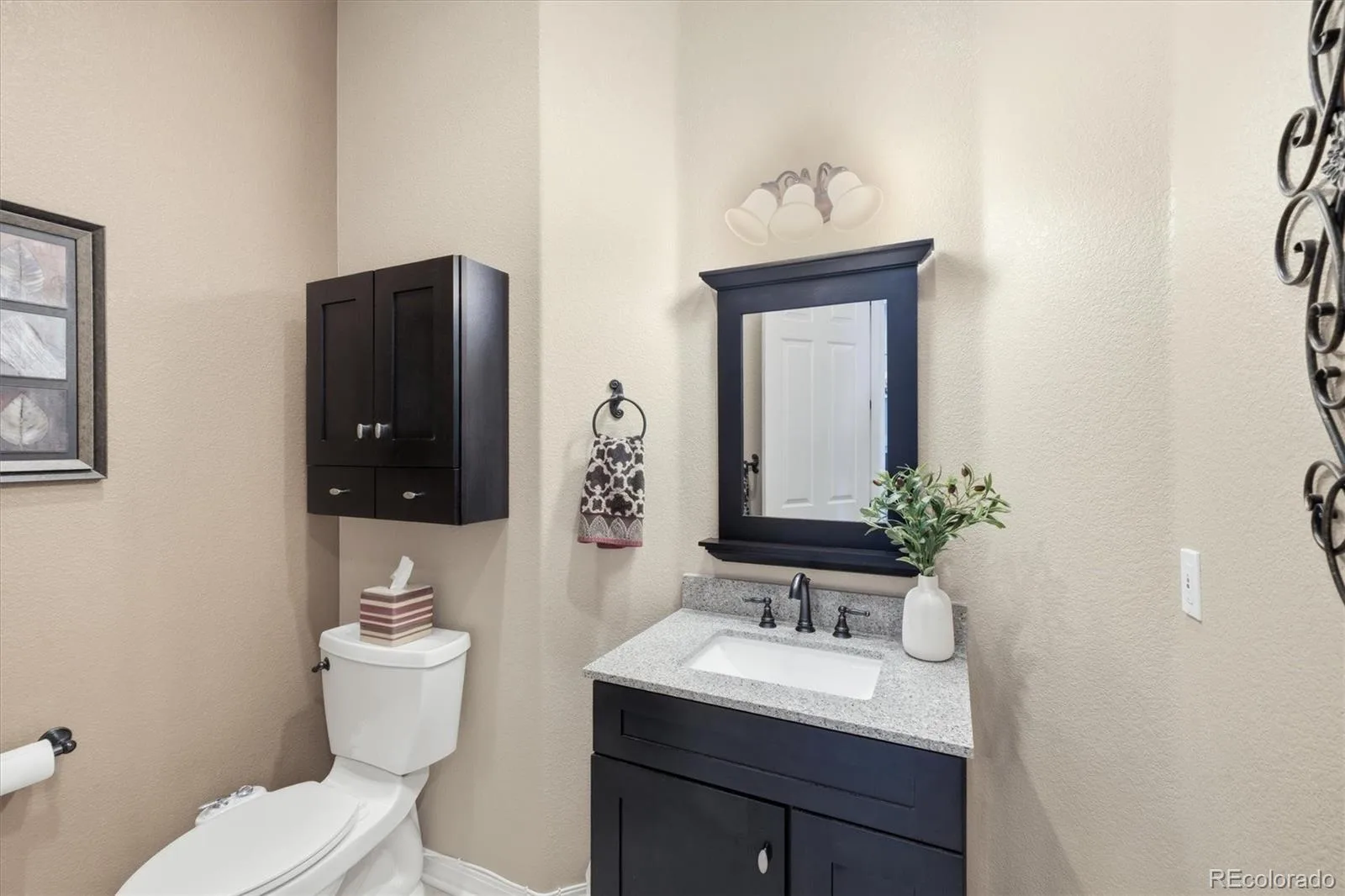 6558 S Riviera Way Aurora CO 80016 | MLS #REC3561731 08272026161242 1600 18