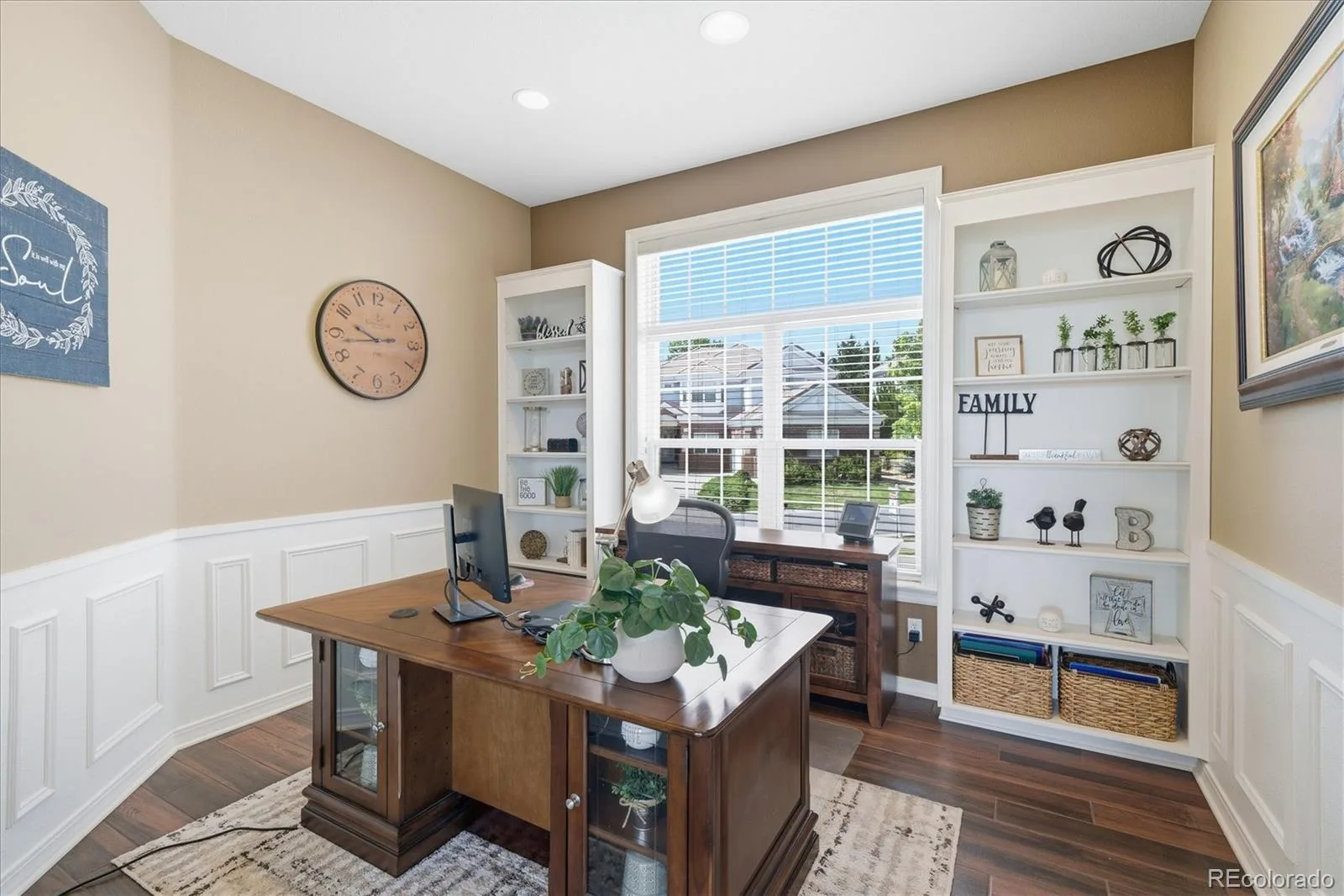 6558 S Riviera Way Aurora CO 80016 | MLS #REC3561731 08272026161242 1600 2
