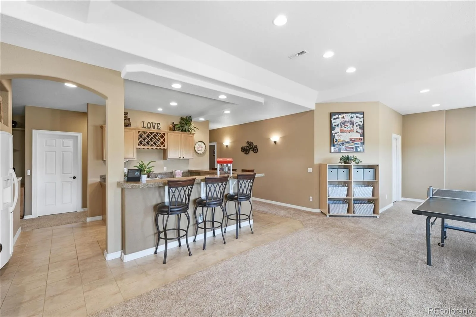 6558 S Riviera Way Aurora CO 80016 | MLS #REC3561731 08272026161242 1600 37