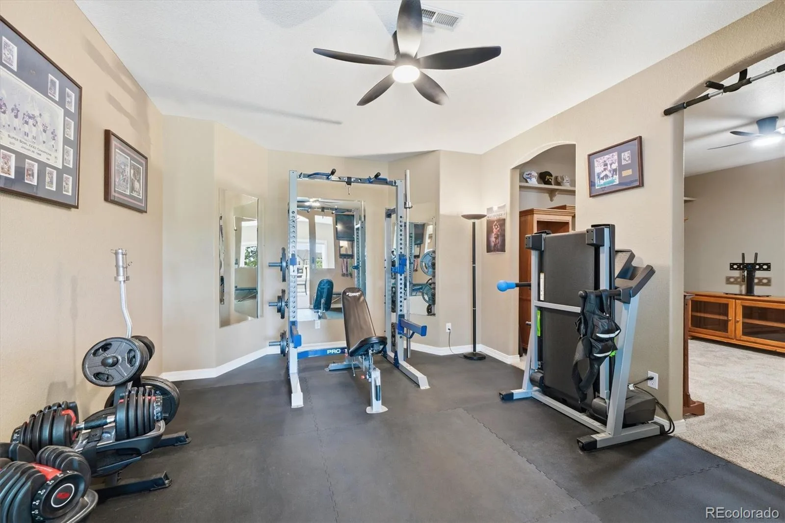 6558 S Riviera Way Aurora CO 80016 | MLS #REC3561731 08272026161242 1600 39