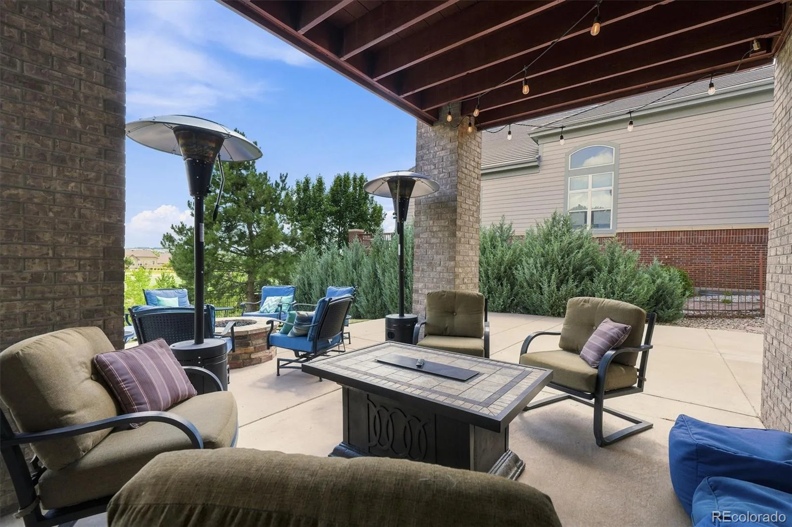6558 S Riviera Way Aurora CO 80016 | MLS #REC3561731 08272026161242 1600 45