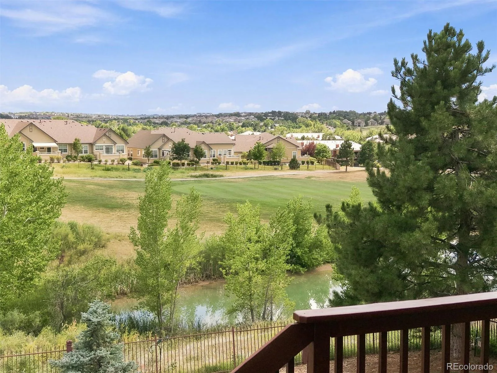 6558 S Riviera Way Aurora CO 80016 | MLS #REC3561731 08272026161242 1600 47