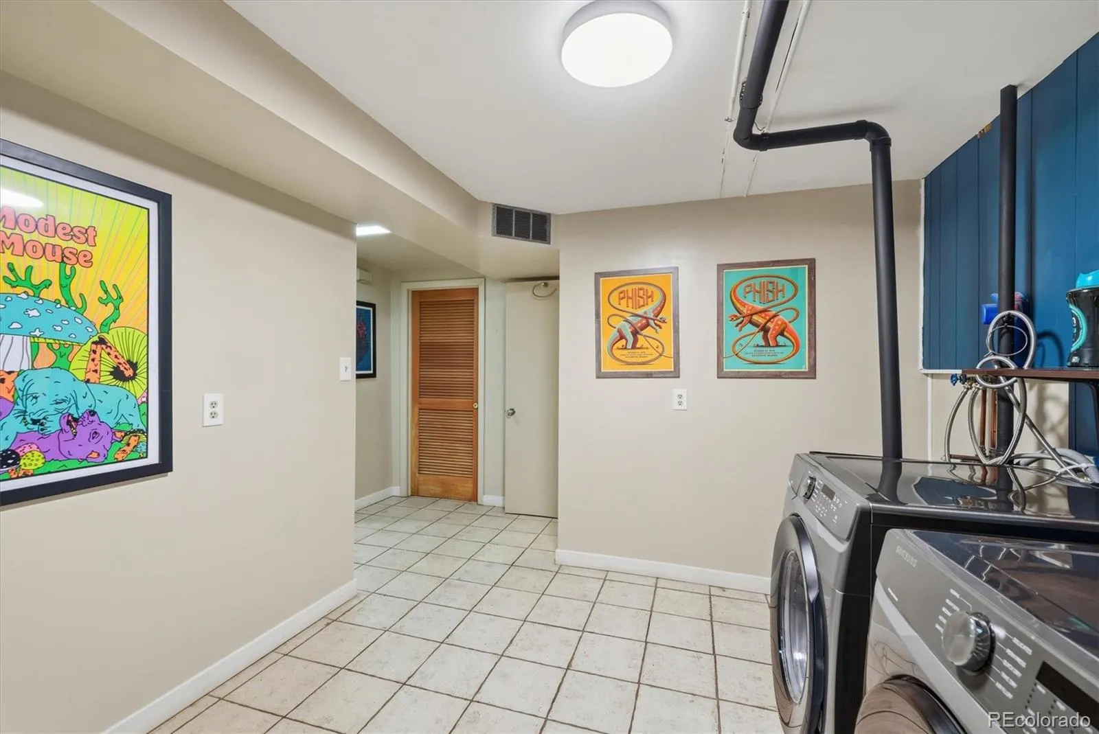 2955 S Zurich Court Denver CO 80236 MLS #REC3562827 05202026231902 1600 23