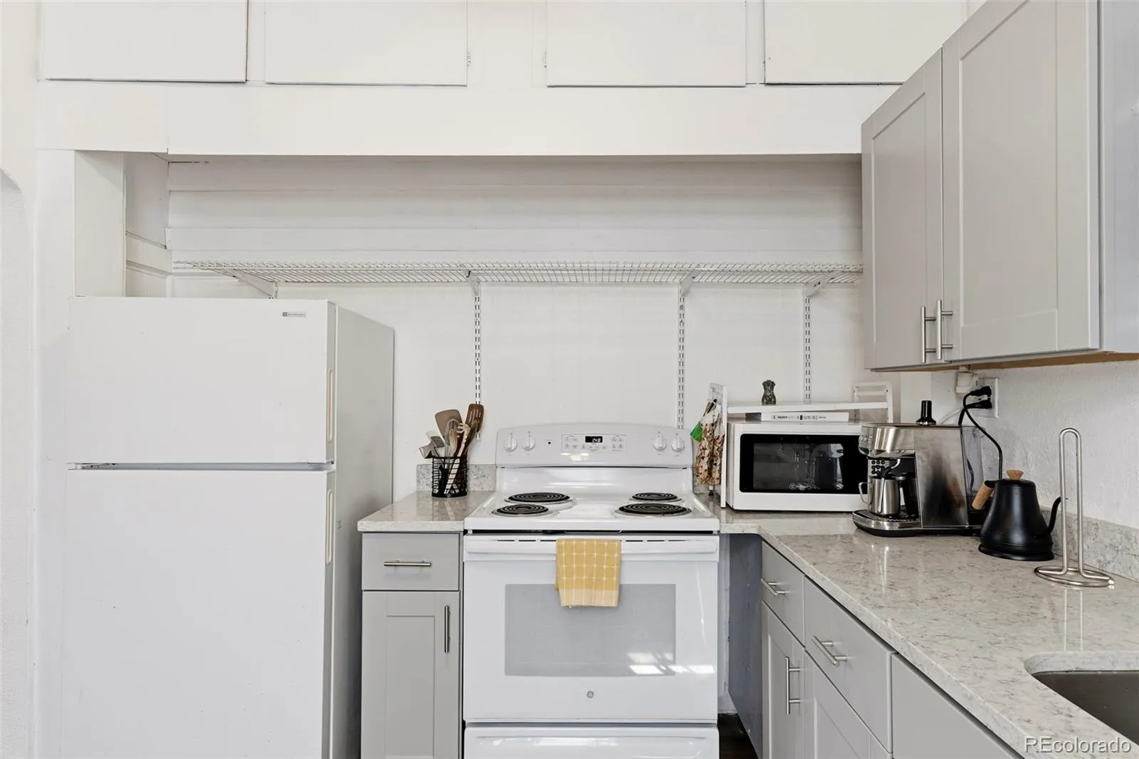 324 S Logan Street Denver CO 80209 | MLS #REC3563455 10122026205954 1600 25