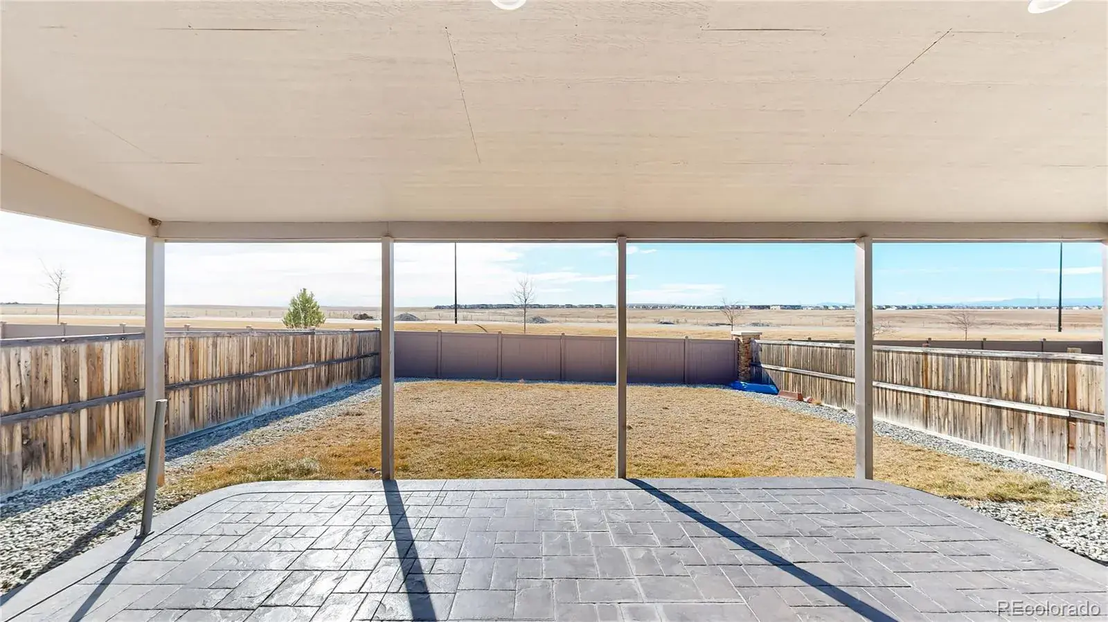 27584 E 6th Drive Aurora CO 80018 | MLS #REC3567229 02112026200537 1600 21