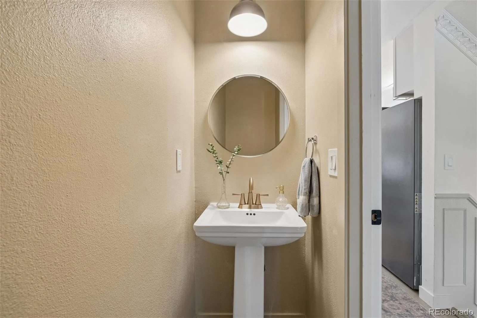 10807 W Dartmouth Avenue Denver CO 80227 | MLS #REC3567793 08172026160603 1600 12