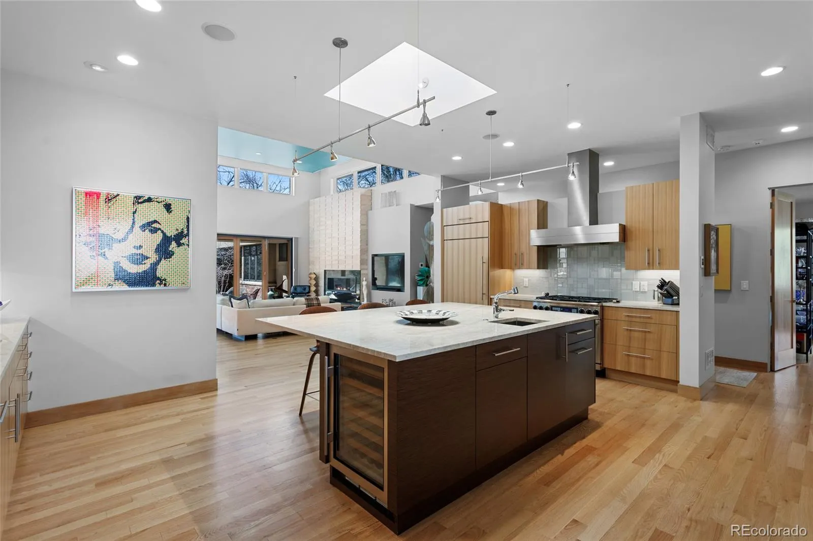 04142026000116 1600 12