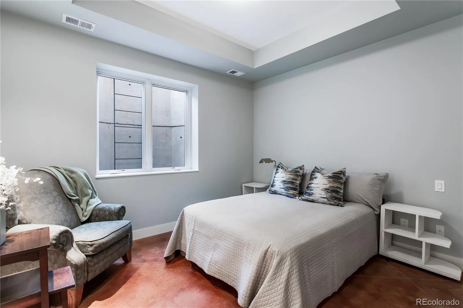 04142026000116 1600 30