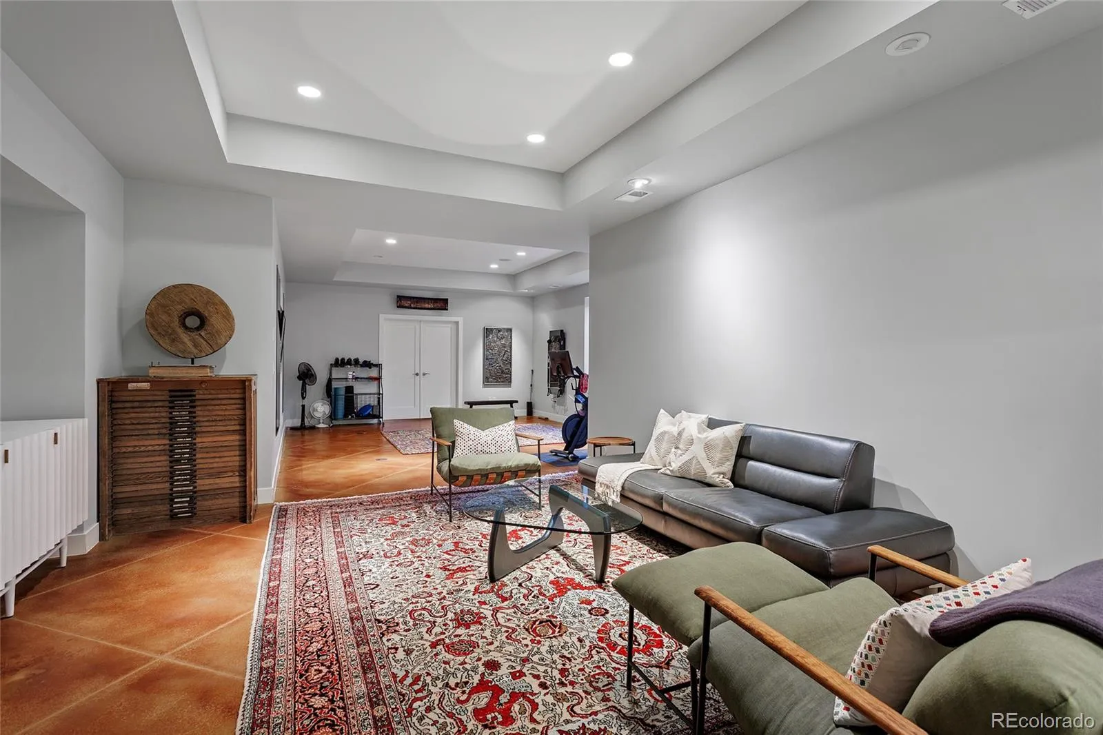 04142026000116 1600 33