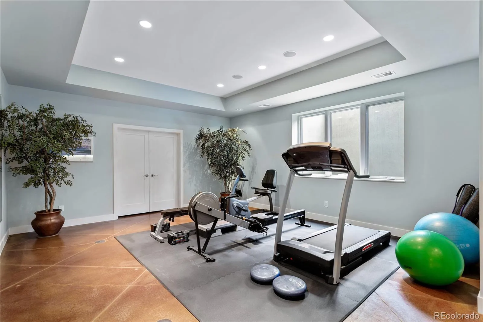 04142026000116 1600 35