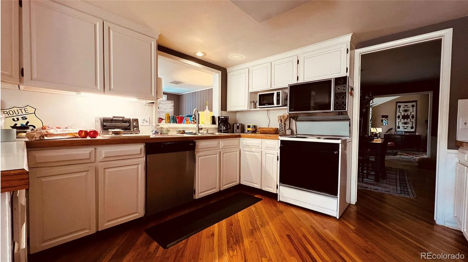 6560 E Colorado Drive Denver CO 80224 | MLS #REC3570208 07212026215525 1600 11