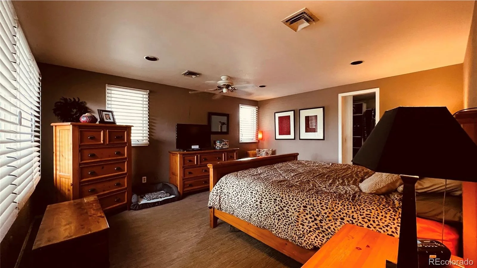 6560 E Colorado Drive Denver CO 80224 | MLS #REC3570208 07212026215525 1600 22