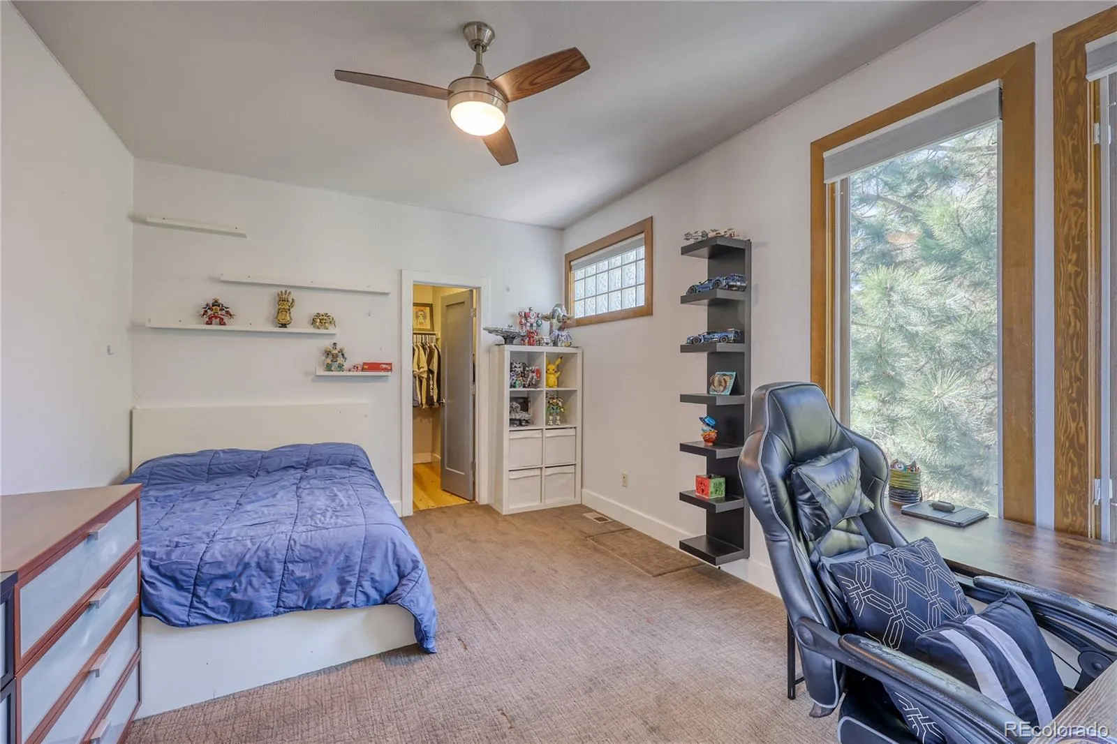 7963 Glen Ridge Drive Castle Pines CO 80108 MLS #REC3571322 04272026020559 1600 25