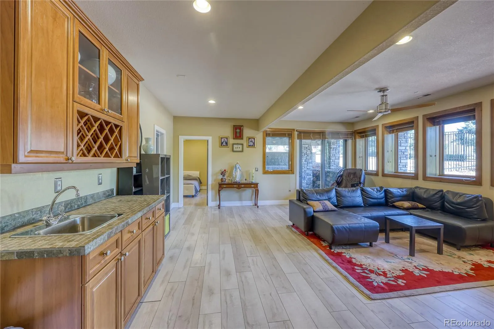 7963 Glen Ridge Drive Castle Pines CO 80108 MLS #REC3571322 04272026020559 1600 32