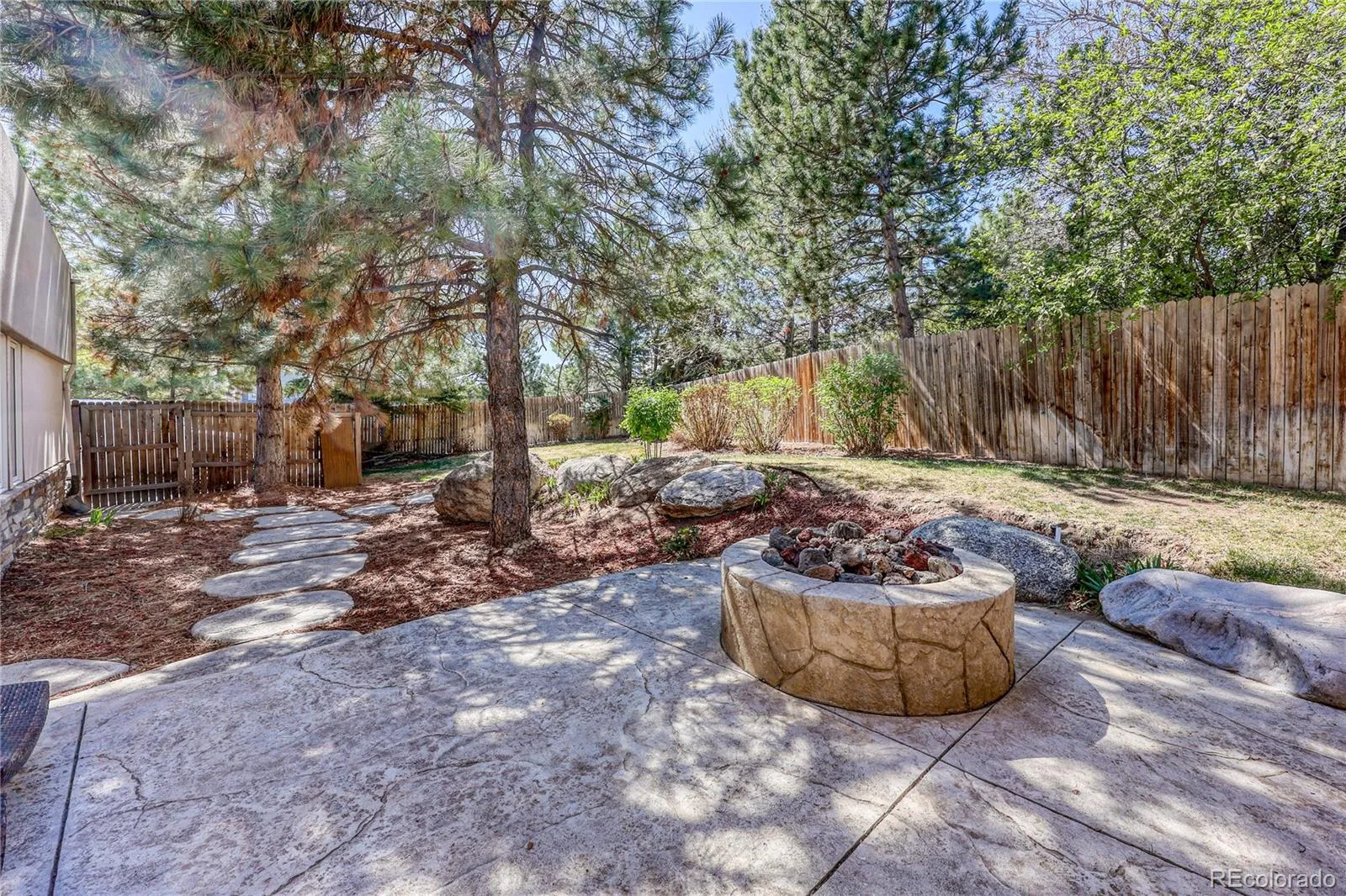 7963 Glen Ridge Drive Castle Pines CO 80108 MLS #REC3571322 04272026020559 1600 39