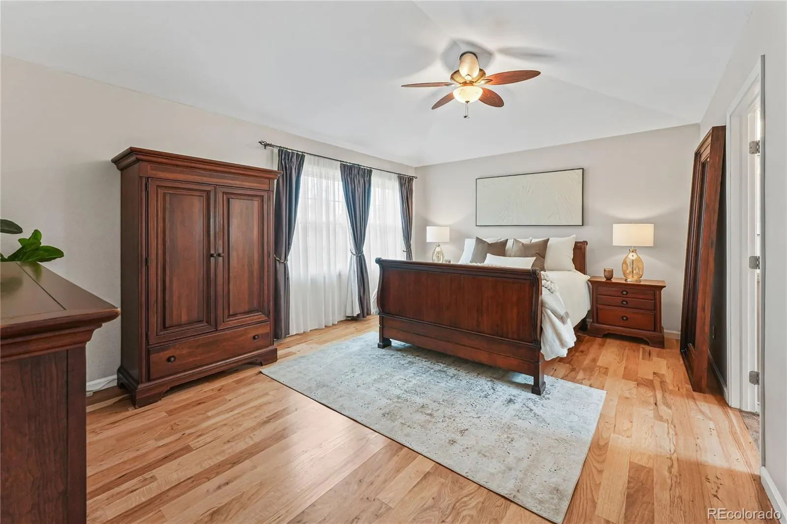 04032026192217 1600 16