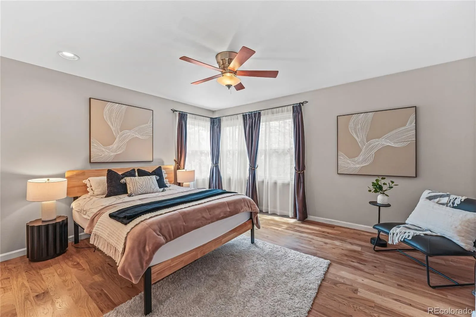 04032026192217 1600 19