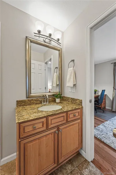 04032026192217 800 22