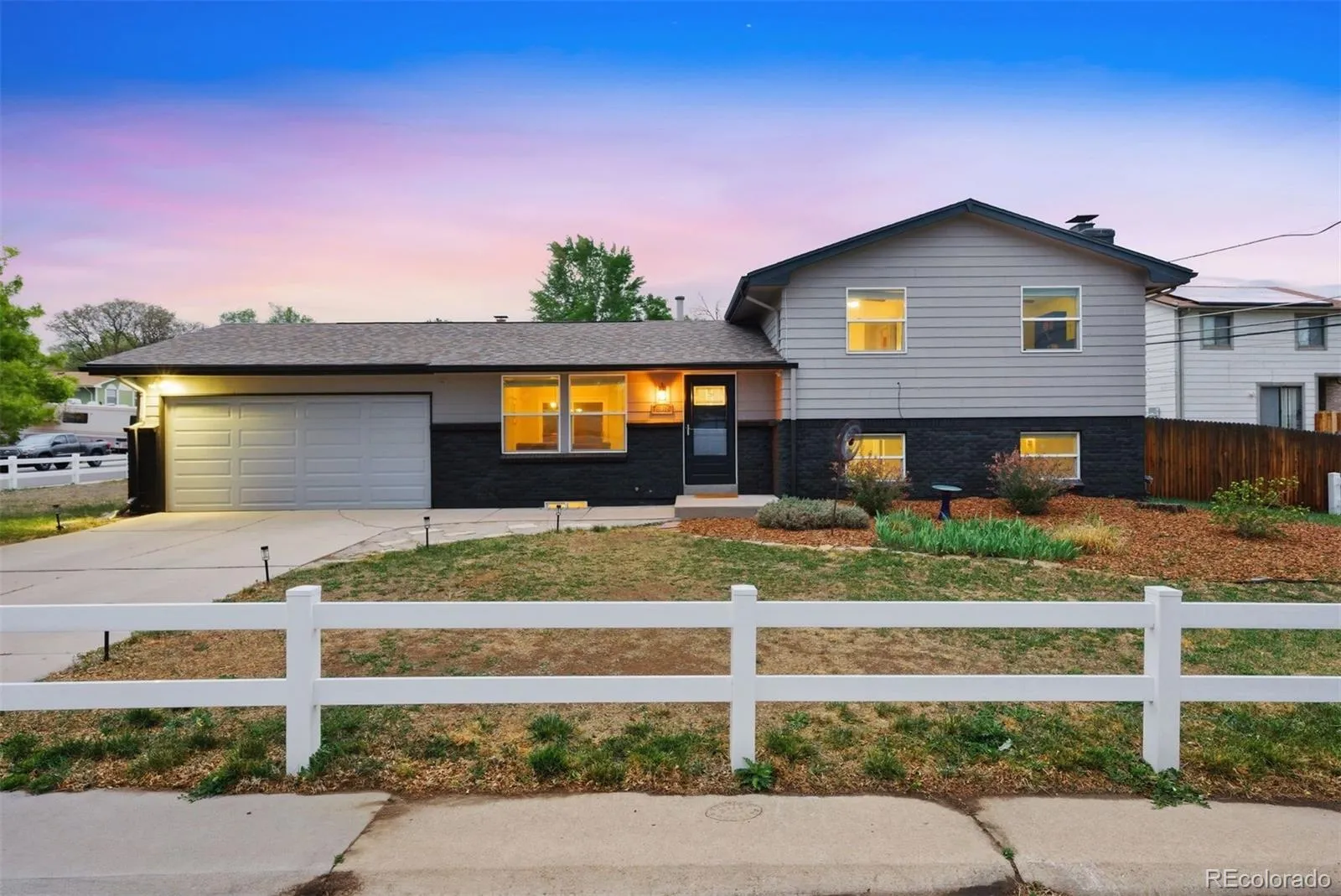 6089 W 70th Avenue Arvada CO 80003 MLS #REC3571841 05102026140415 1600 1