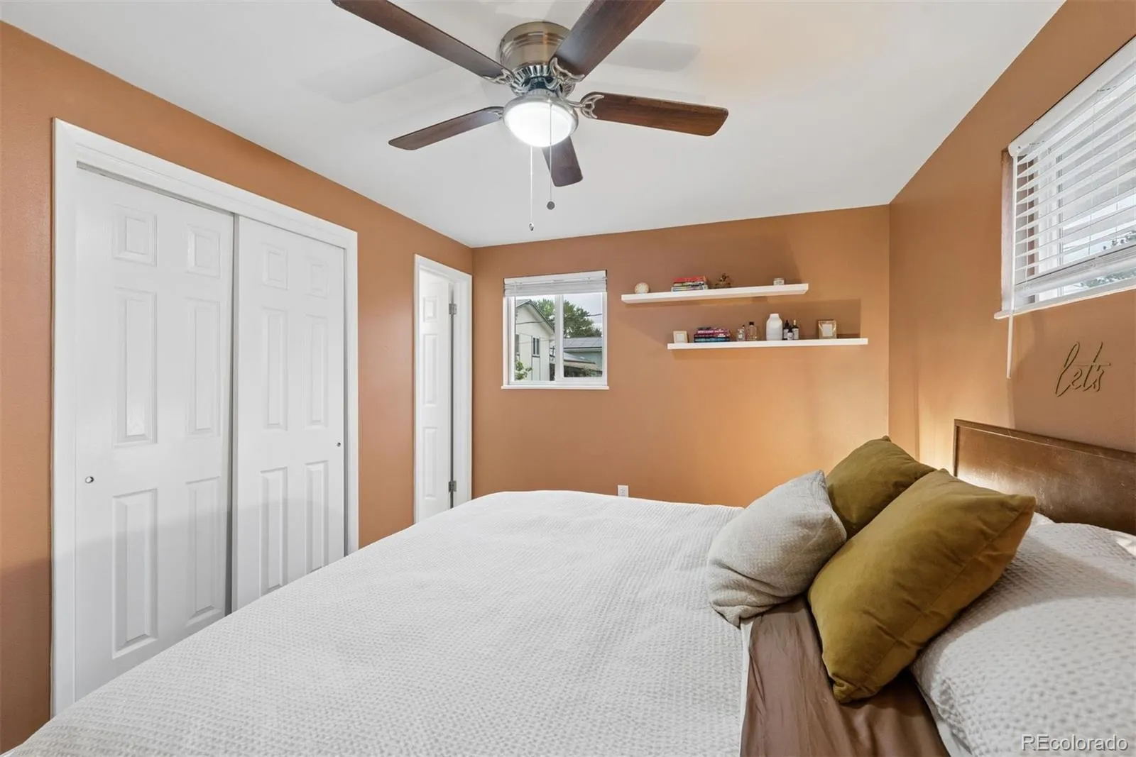 6089 W 70th Avenue Arvada CO 80003 MLS #REC3571841 05102026140415 1600 19