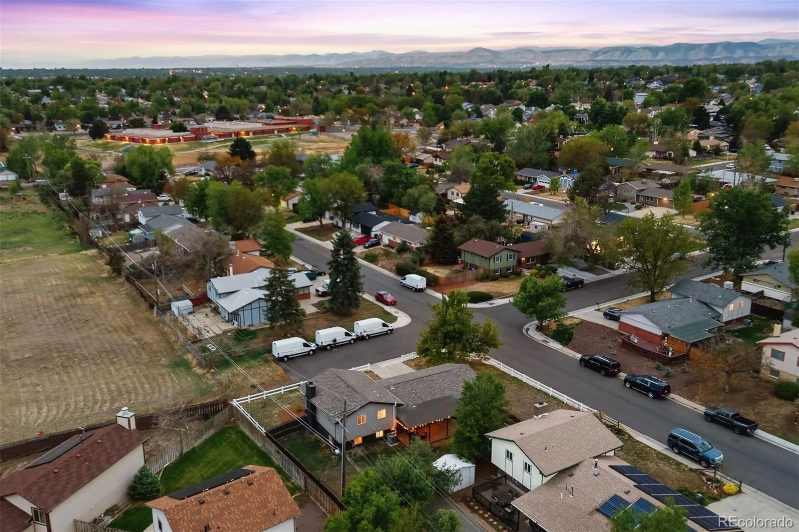 6089 W 70th Avenue Arvada CO 80003 MLS #REC3571841 05102026140415 1600 41