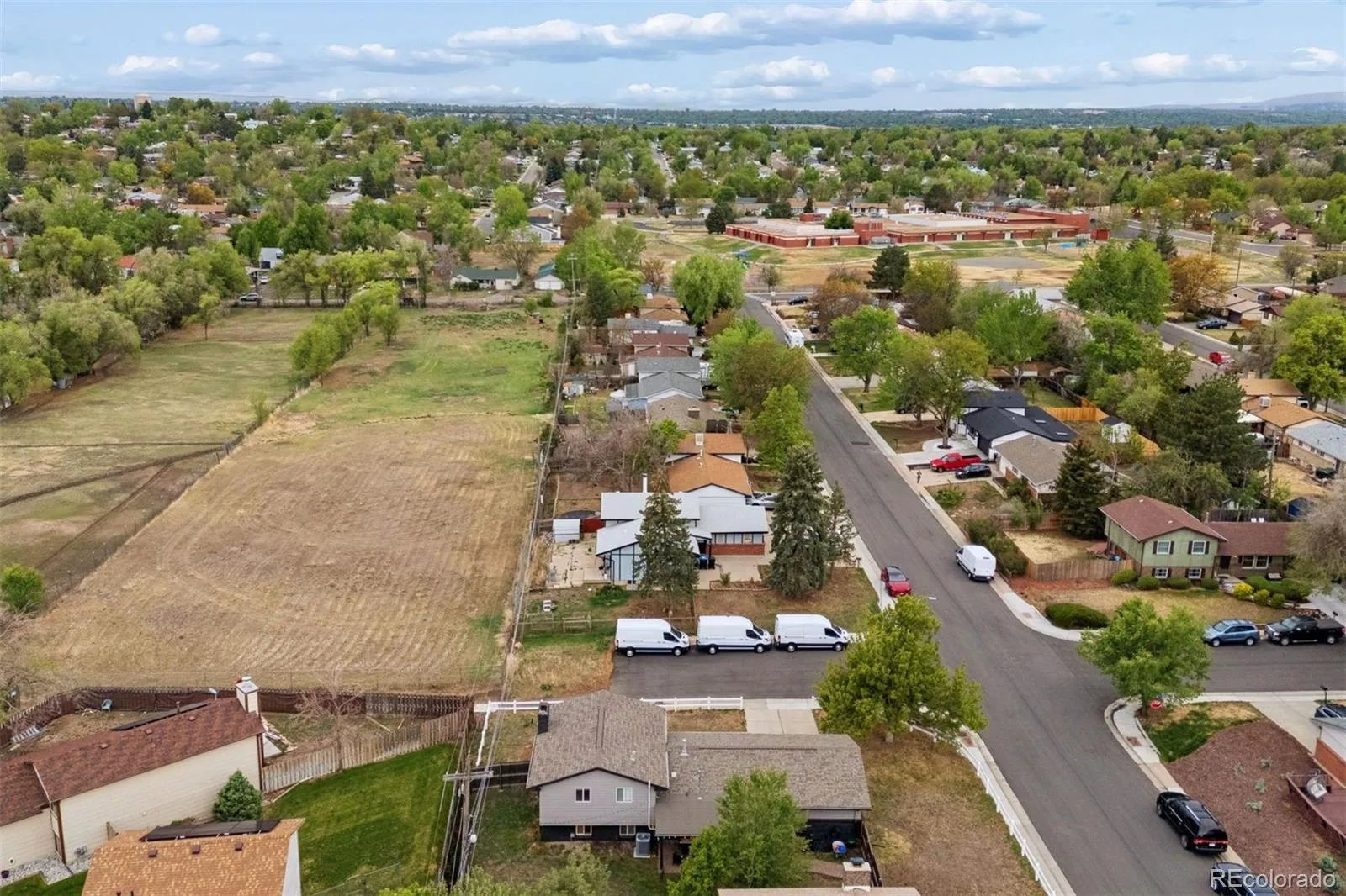 6089 W 70th Avenue Arvada CO 80003 MLS #REC3571841 05102026140415 1600 42