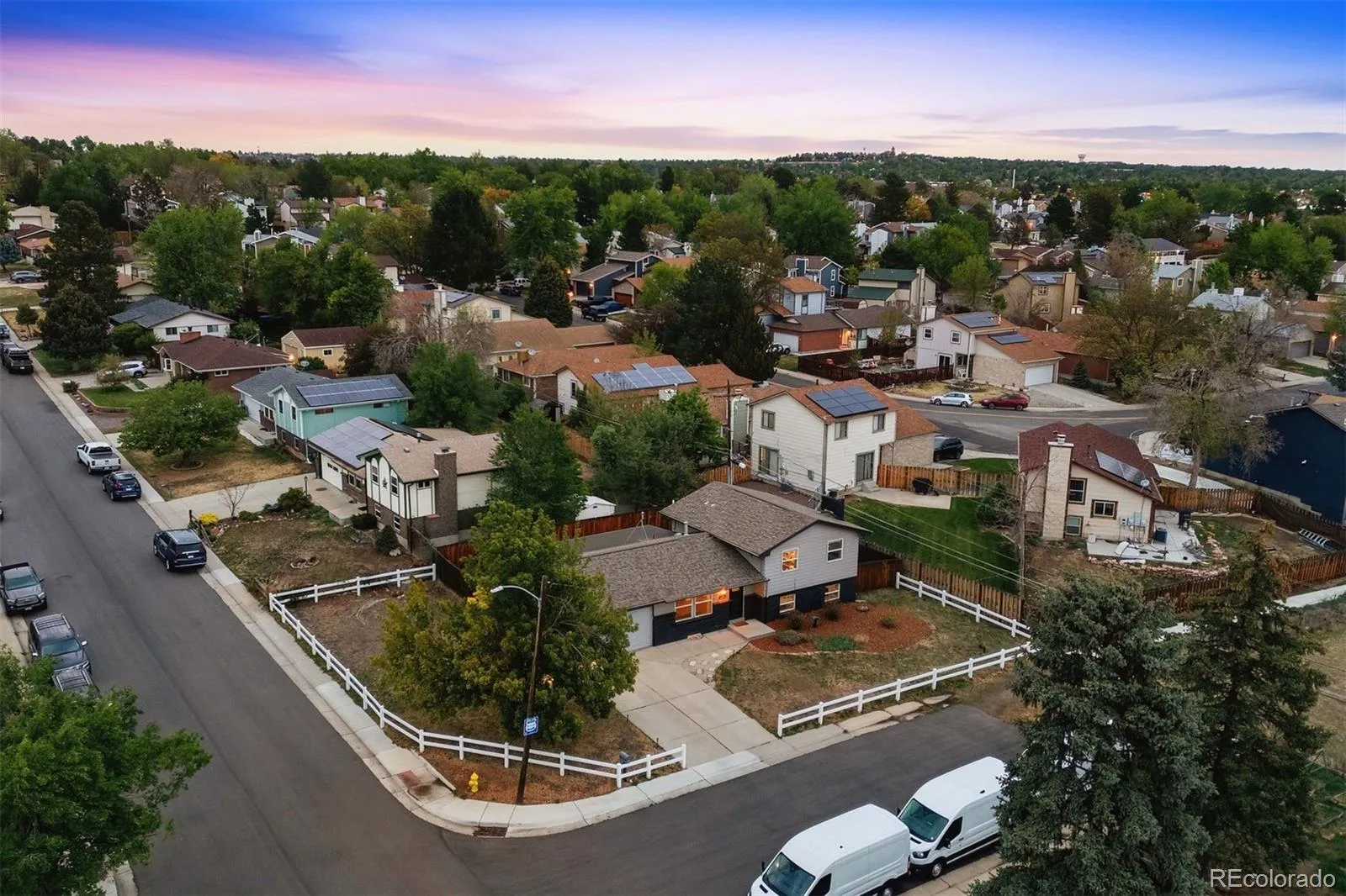 6089 W 70th Avenue Arvada CO 80003 MLS #REC3571841 05102026140415 1600 44